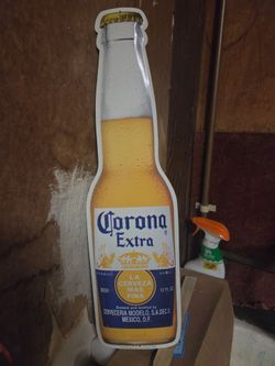 Corona POS/POP Displays for Bar or Manccavel