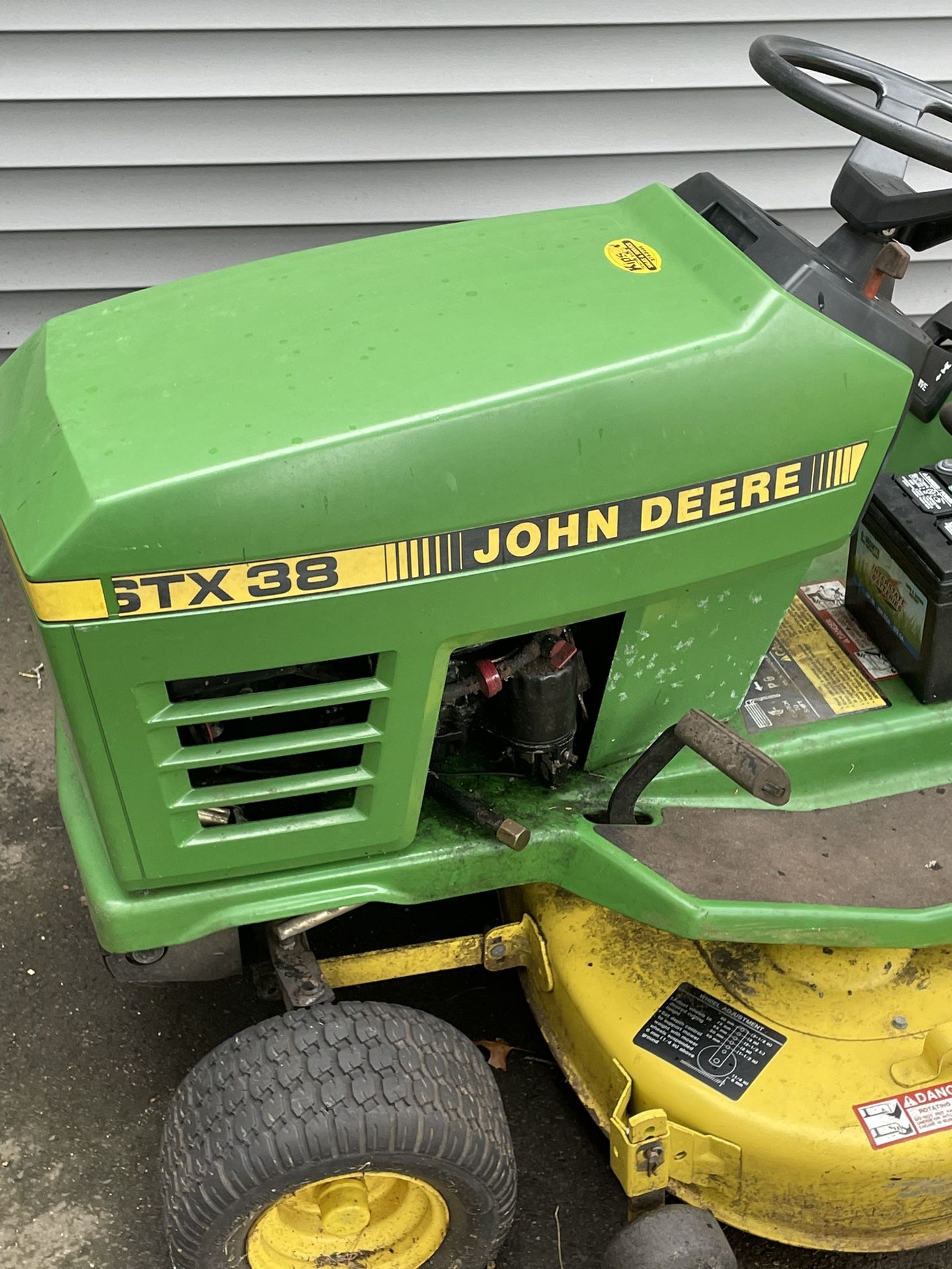John Deere Stx38