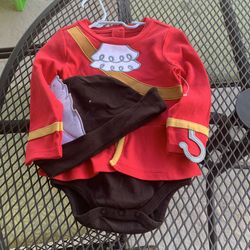 Hooks onesie 18-24 Months