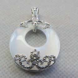 925 sterling silver chalcedony pendant