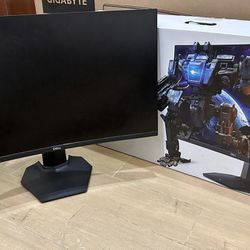 32” Dell 1440p 144hz Curved Gaming Monitor 