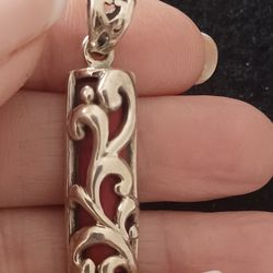 Vtg.Sterling Silver Coral Ornate Pendant