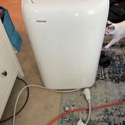 Toshiba 10,000 BTU Portable Air Conditioner