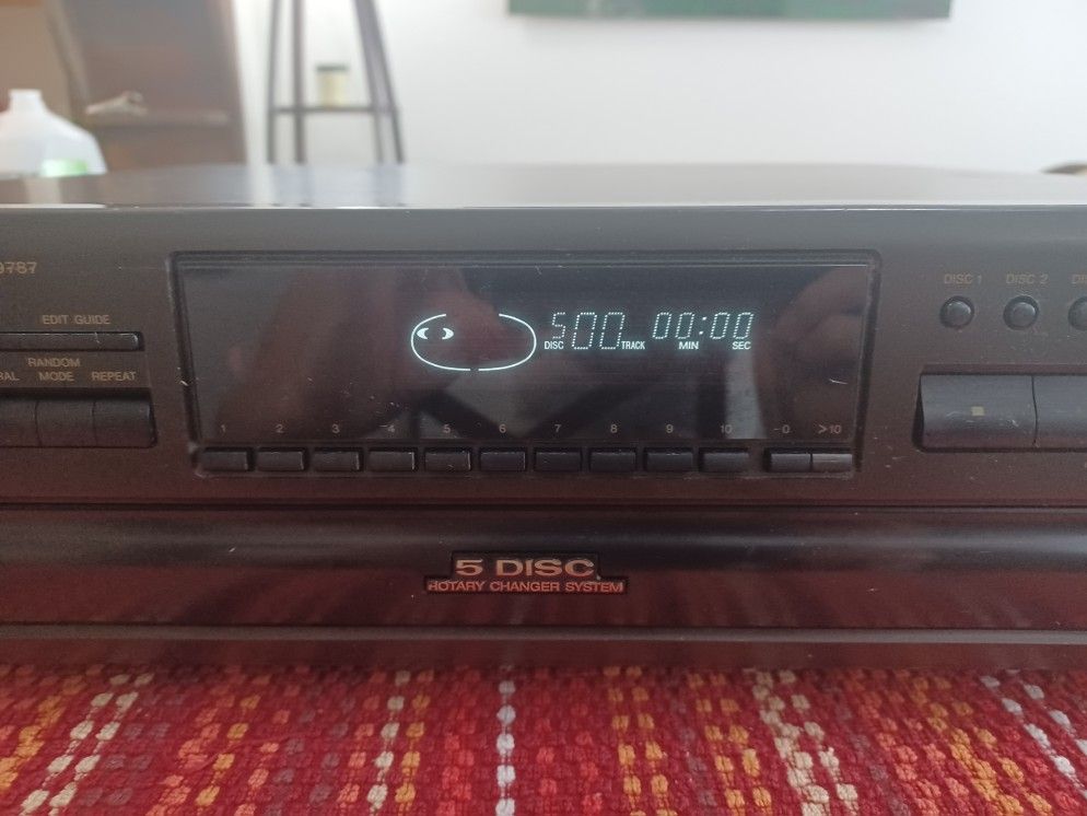 Technics SL-PD787 5 Disk CD Changer