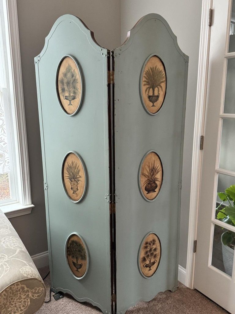 Room Divider