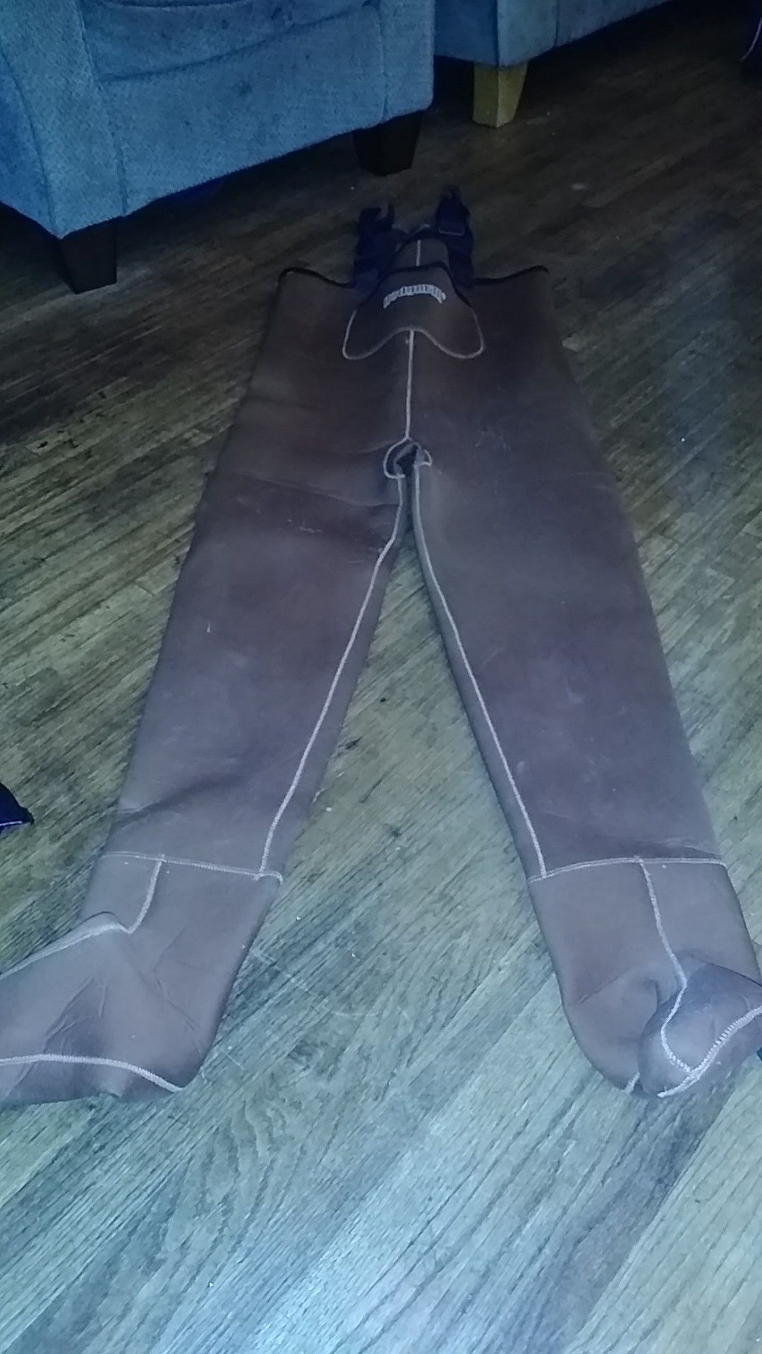 Hodgman Fishing Waders size Large with stockings