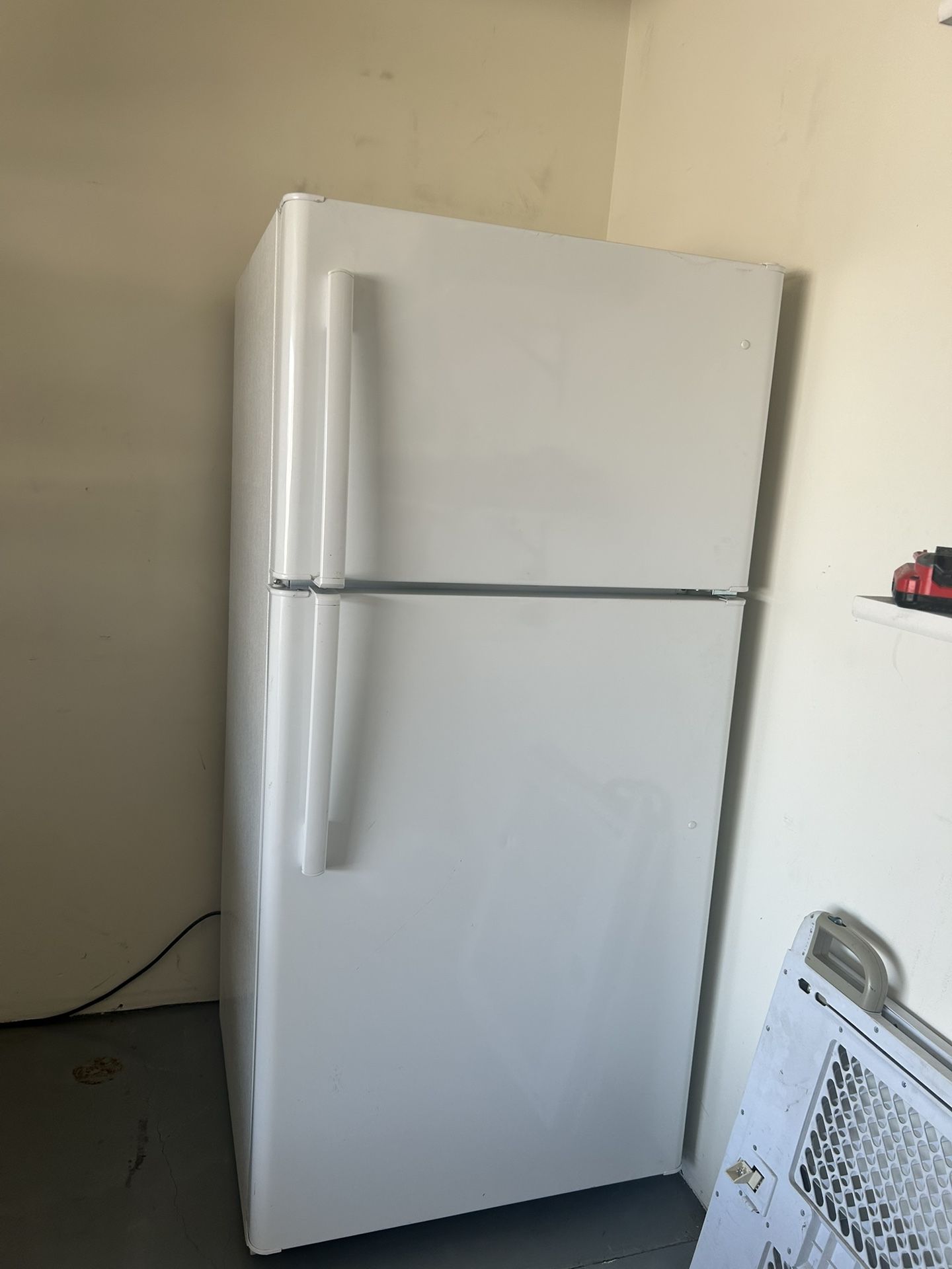 GE Refrigerator and Freezer
