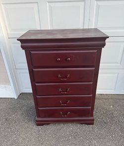 Wooden Chest of Drawers
