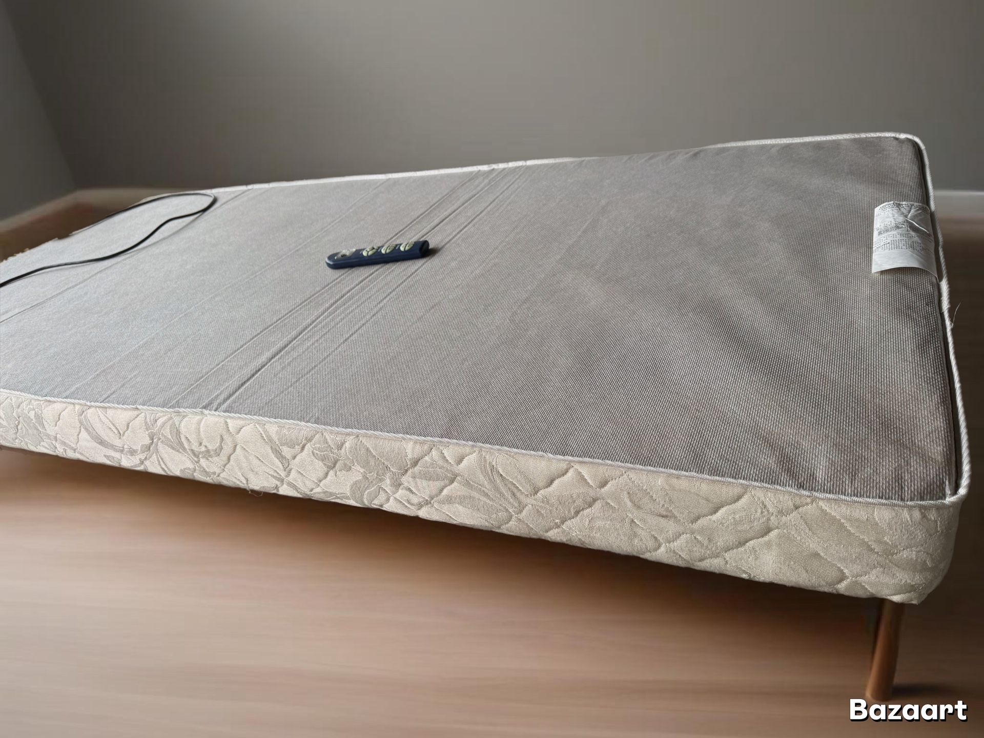 Adjustable Twin Bed. Rarely Used