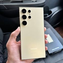 Samsung S24 Ultra gold/yellow 512 GB factory unlocked