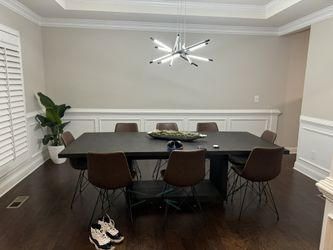 Brand New Dining Room Table $400