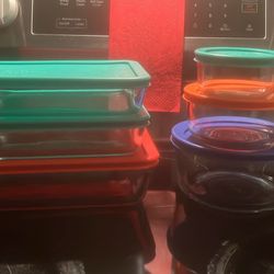 Pyrex Simply Store glass food storage containers gh