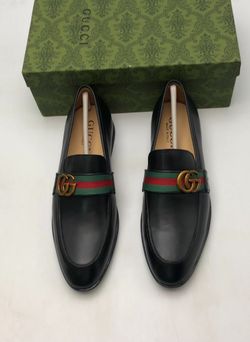 green emerald velvet dress Gucci Cap Toe Leather Oxfords