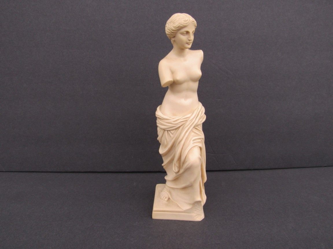 Venus de Milo Vtg Alabaster Sculpture Statue Made In Italy 9 1/2"