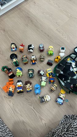 Lego Brick Headz