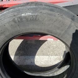 Steer tire for a car hauler