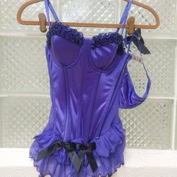 Brand New With Tags Frederick's of Hollywood Burlesque-style Corset with Garters Size 34