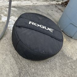 Rogue 100 Pound Sandbag 