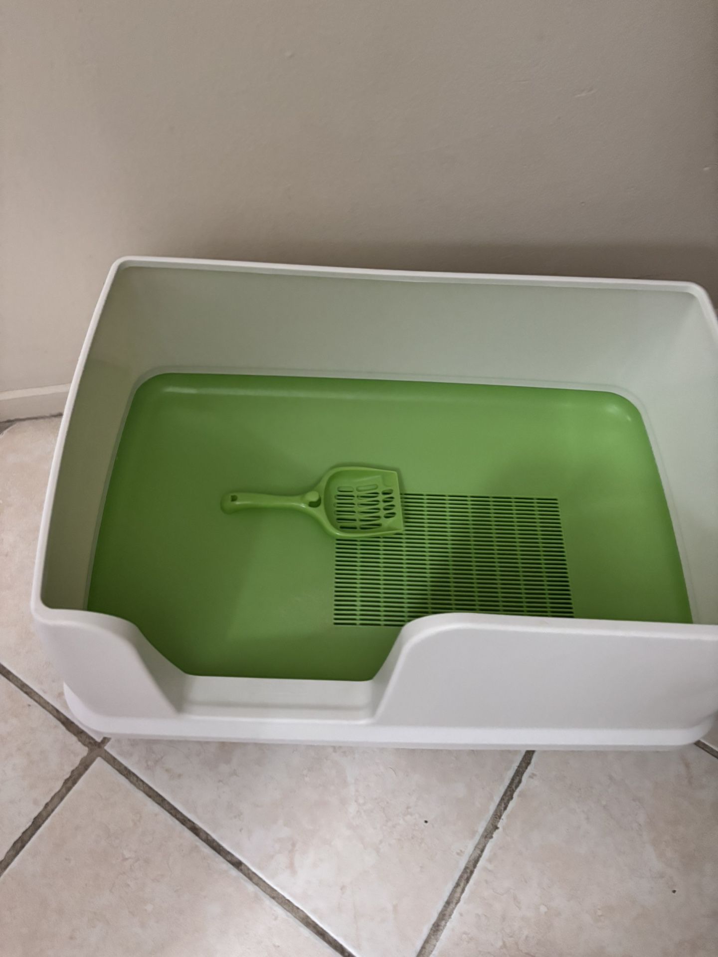 Litter Box Like New