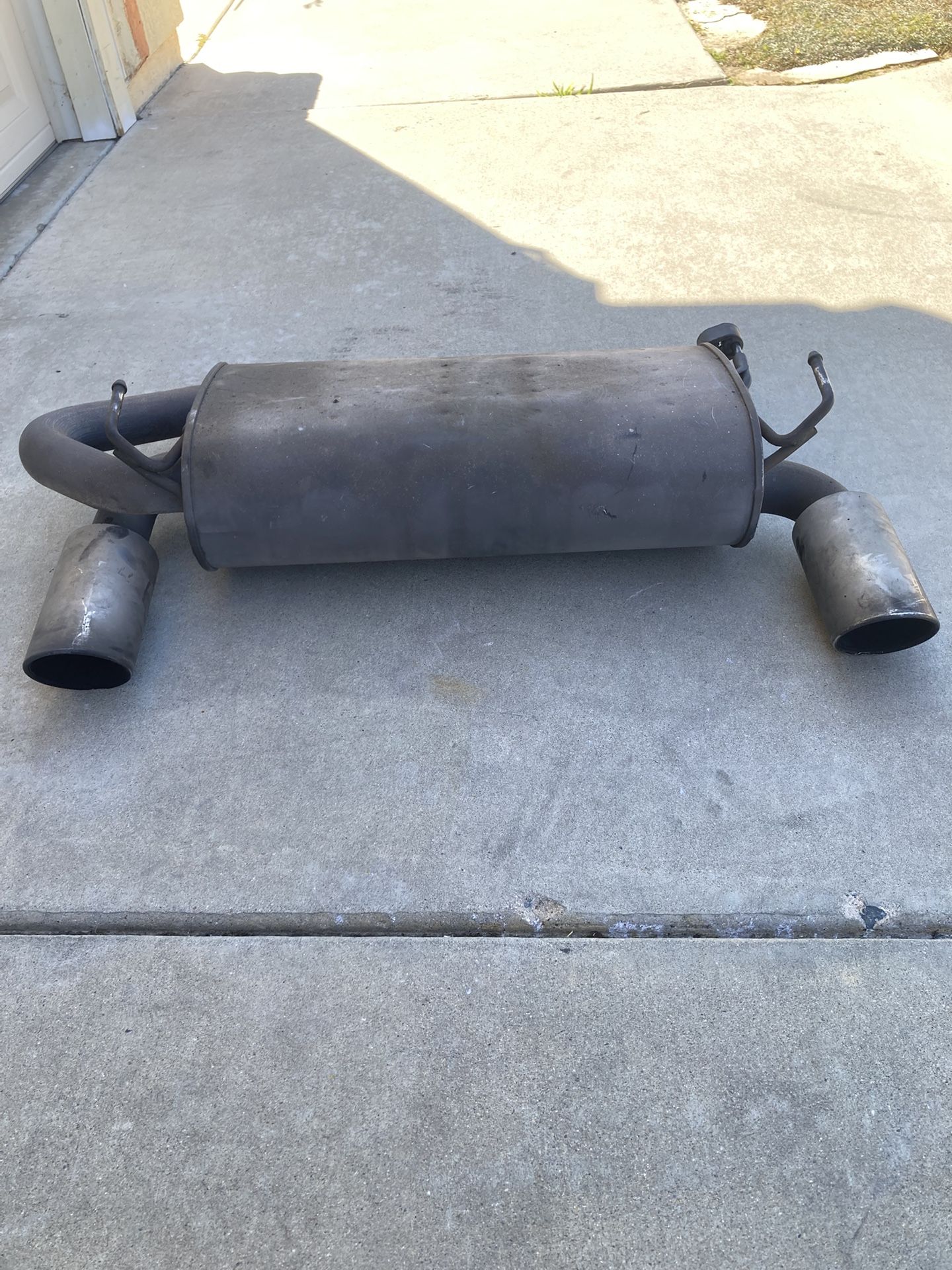 Infiniti G35 Coupe Muffler
