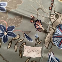 Authentic Gucci Flora Print Silk Scarf