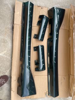 Miata side skirts. Oem freshly painted