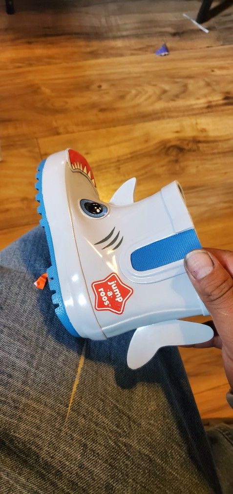 Jumparoos Rainboots