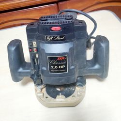 Skil Classic Router With Carrying Case In Great Working Condition