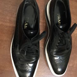 Prada size 6
