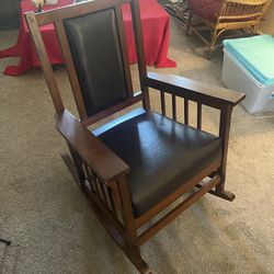 Wood/leather Rocking Chair