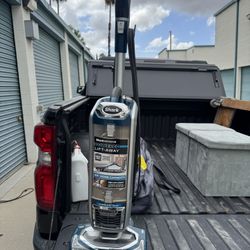 Shark Vacuum 