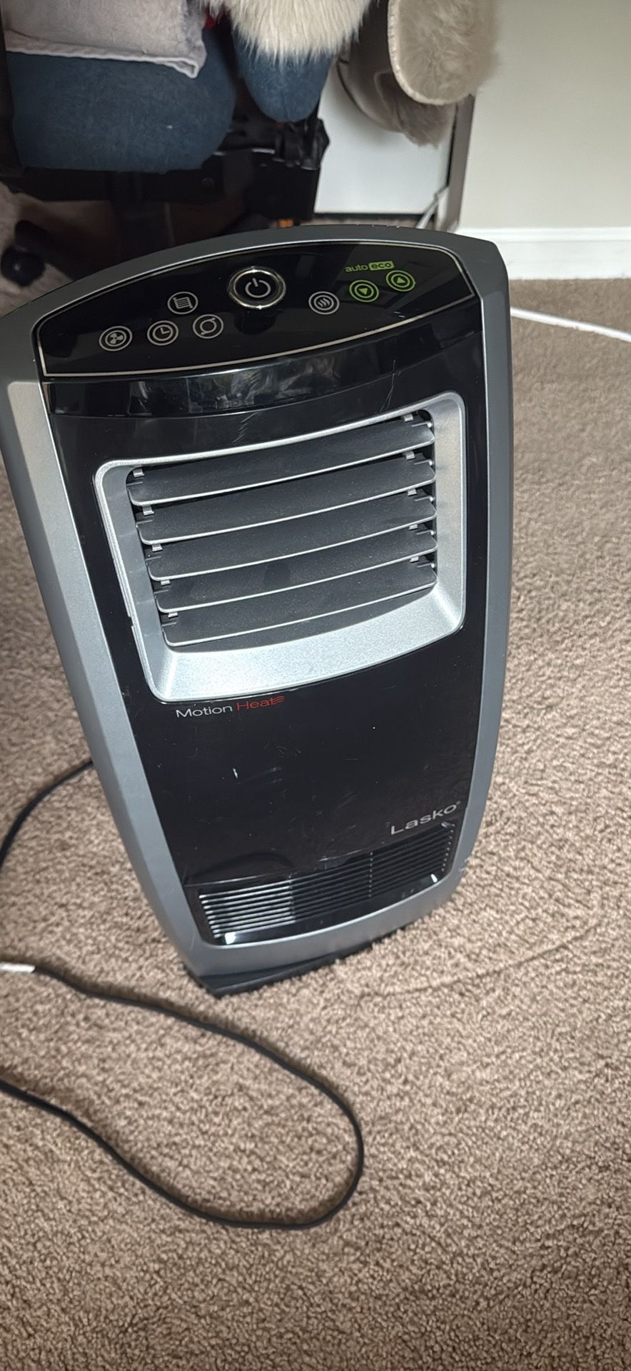 Lasko Motion Heat - Room Heat Tower
