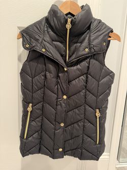 Michael Kors Black Puffer Vest With Gold Accents Size Small
