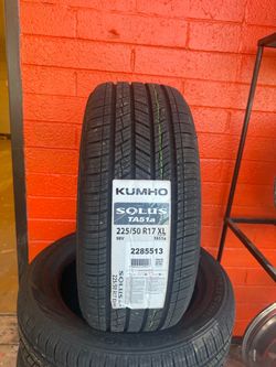 225/50/17 khumos