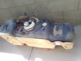 03' Dodge Ram Gas Tank/ pump