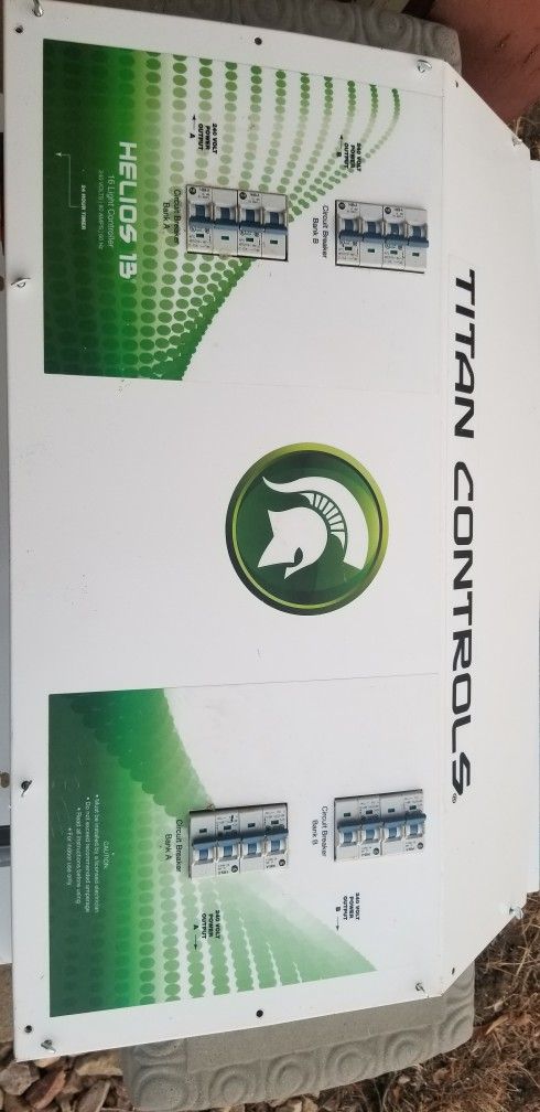 Titan Controls Helios 13 (16) Light Controller