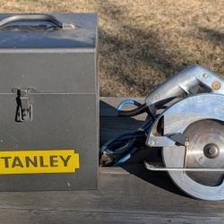 Stanley Jobmaster 80275 Circular Saw 10A with Original Metal Case USA Made

