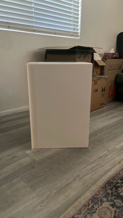 Hanging Bathroom wall storage cabinet