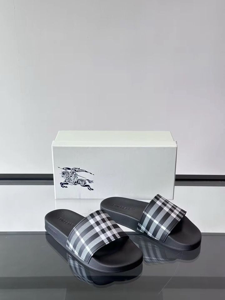 Burberry slides