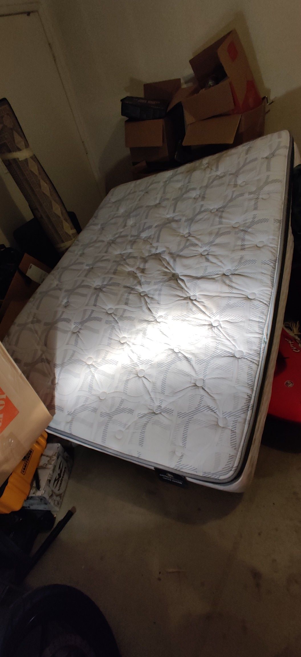 Queen size mattress