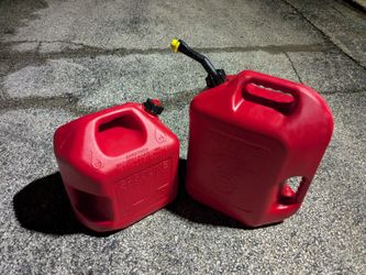 Lot of 2 Gas Tanks 6 Gal & 5 Gal Nice & Clean