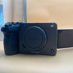 Sony FX3A open box