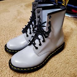 Dr Martens Boots (Women)
