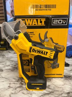 DEWALT