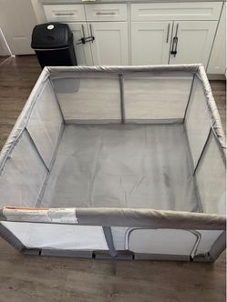 Play pen
