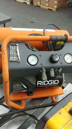 compressor Ridgit trabaja bien, muy barato