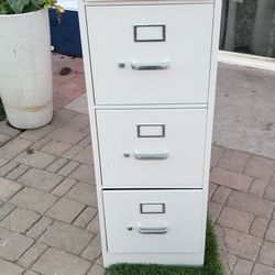Filing Cabinet 