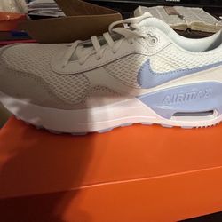 Women’s Nike Airmax Shoes 