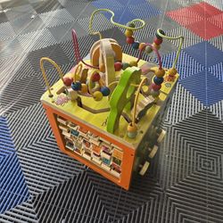 Zanny Zoo Wooden Activity Cube