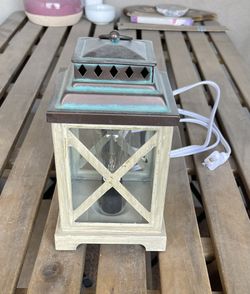 Table side Electric Lantern